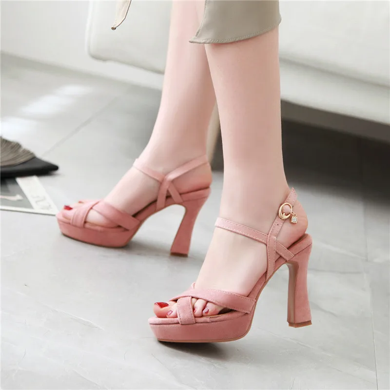 ASUMER 2020 new arrivle women's sandals thicke heels round toe platform buckle elegant comfortable summer women shoes size32-43
ASUMER 2020 new arrivle women's sandals thicke heels round toe platform buckle elegant comfortable summer women shoes size32-43