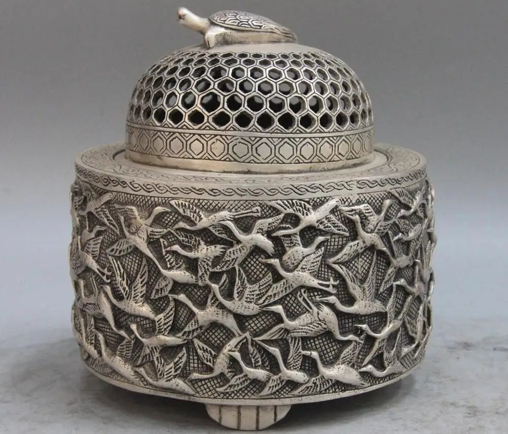 Курильница для благовоний Fane, горелка из белой меди и серебра, черепаха, тысяча красных коронок
Курильница для благовоний Fane, горелка из белой меди и серебра, черепаха, тысяча красных коронок