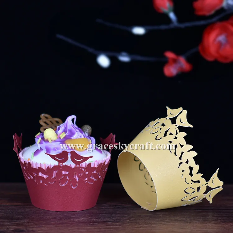 50pcs free shipping Laser Cut Birds in Grass Wedding Cupcakes Wrappers Baking Cakes Wrappers Birthday Party Cake decoration
50pcs free shipping Laser Cut Birds in Grass Wedding Cupcakes Wrappers Baking Cakes Wrappers Birthday Party Cake decoration