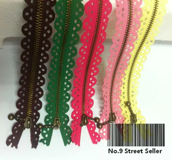 Exclusive Sale 50pcs/lot DIY 20cm #3 Metal Lace Zipper Zippers + Puller for Tailor Sewer Craft Bag
Exclusive Sale 50pcs/lot DIY 20cm #3 Metal Lace Zipper Zippers + Puller for Tailor Sewer Craft Bag