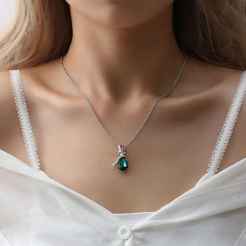 Natural Water Drop Pendant Necklace Rose and Quartz Gem Charm Necklace for Women Fashion Flower Necklace Jewelry Wholesale
Natural Water Drop Pendant Necklace Rose and Quartz Gem Charm Necklace for Women Fashion Flower Necklace Jewelry Wholesale