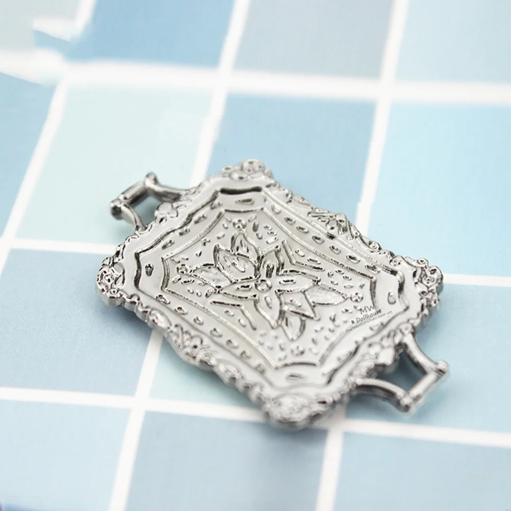 1Pcs 1/12 Dollhouse Miniature Accessories Mini Alloy Fruit Tray Simulation Food Plate Model Toy for Doll House Decoration
1Pcs 1/12 Dollhouse Miniature Accessories Mini Alloy Fruit Tray Simulation Food Plate Model Toy for Doll House Decoration