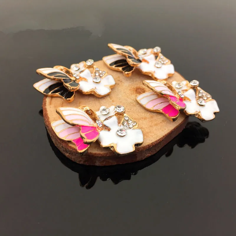 High Quality 40PCs DIY Jewelry Findings Gold Tone Enamel Alloy Animal Butterfly Button Patch Sticker Craft Fit Hair Jewelry DIY
High Quality 40PCs DIY Jewelry Findings Gold Tone Enamel Alloy Animal Butterfly Button Patch Sticker Craft Fit Hair Jewelry DIY