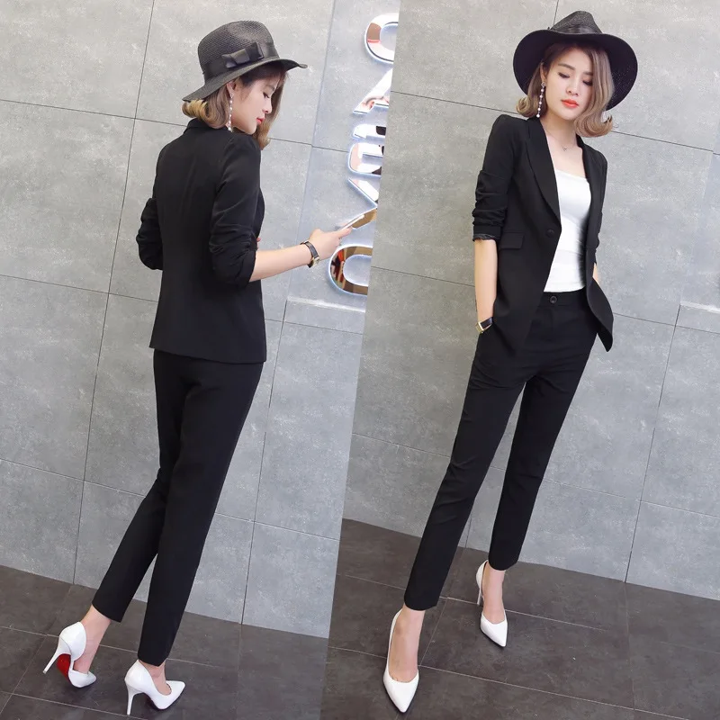Elegant women's small suit jacket suit female spring new fashion British professional suit temperament small fragrance suit
Elegant women's small suit jacket suit female spring new fashion British professional suit temperament small fragrance suit