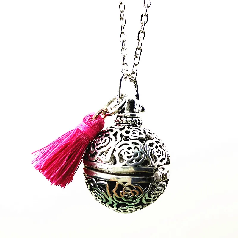 1pc Rose flower Birdcage Lava Stone Aromatherapy Pendant Essential Oil Diffuse Necklace with Volcanic rocks party gift
1pc Rose flower Birdcage Lava Stone Aromatherapy Pendant Essential Oil Diffuse Necklace with Volcanic rocks party gift