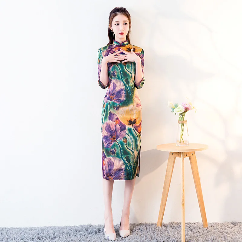 Knee Length Cheongsam Vintage Chinese Mandarin Collar Dress 2019 New Womens Summer Rayon Qipao Slim Party Dresses Vestido S-3XL
Knee Length Cheongsam Vintage Chinese Mandarin Collar Dress 2019 New Womens Summer Rayon Qipao Slim Party Dresses Vestido S-3XL