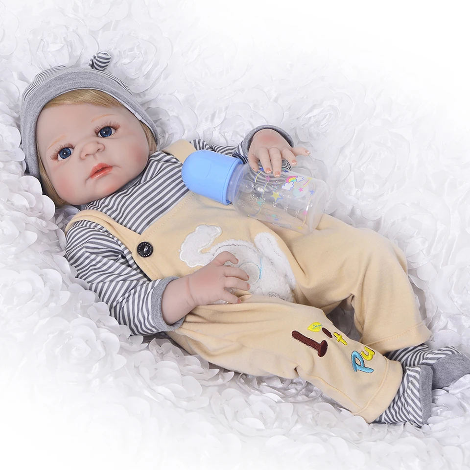 Bebes reborn boneca juguetes super real boy silicone reborn baby dolls 23"57cm child gift toy doll can bathe
Bebes reborn boneca juguetes super real boy silicone reborn baby dolls 23"57cm child gift toy doll can bathe