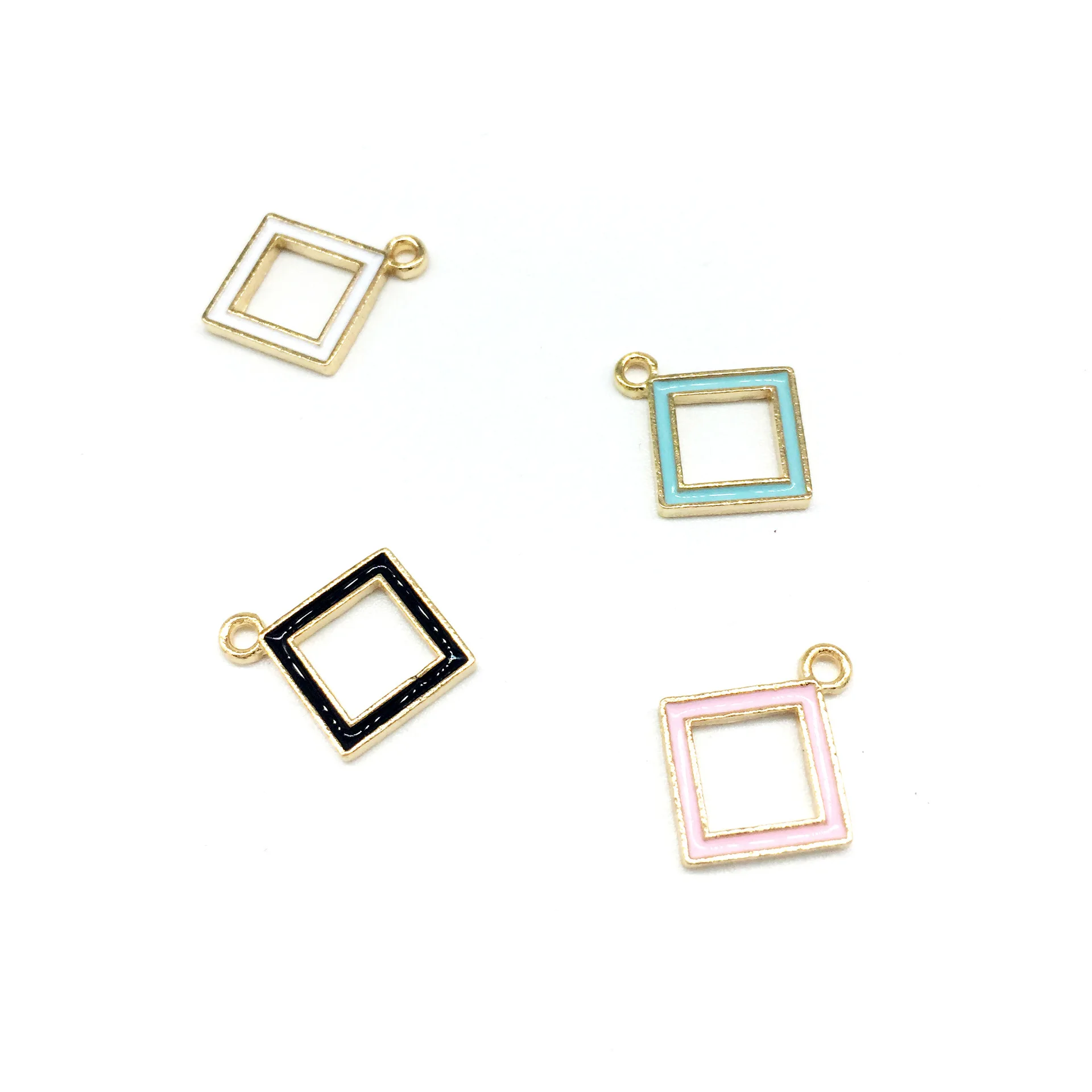 30pcs/lot Fashion Charms Gold Color Metal Alloy Various Colors Oil Drop Hollow Square Charms For Handmade Jewelry
30pcs/lot Fashion Charms Gold Color Metal Alloy Various Colors Oil Drop Hollow Square Charms For Handmade Jewelry