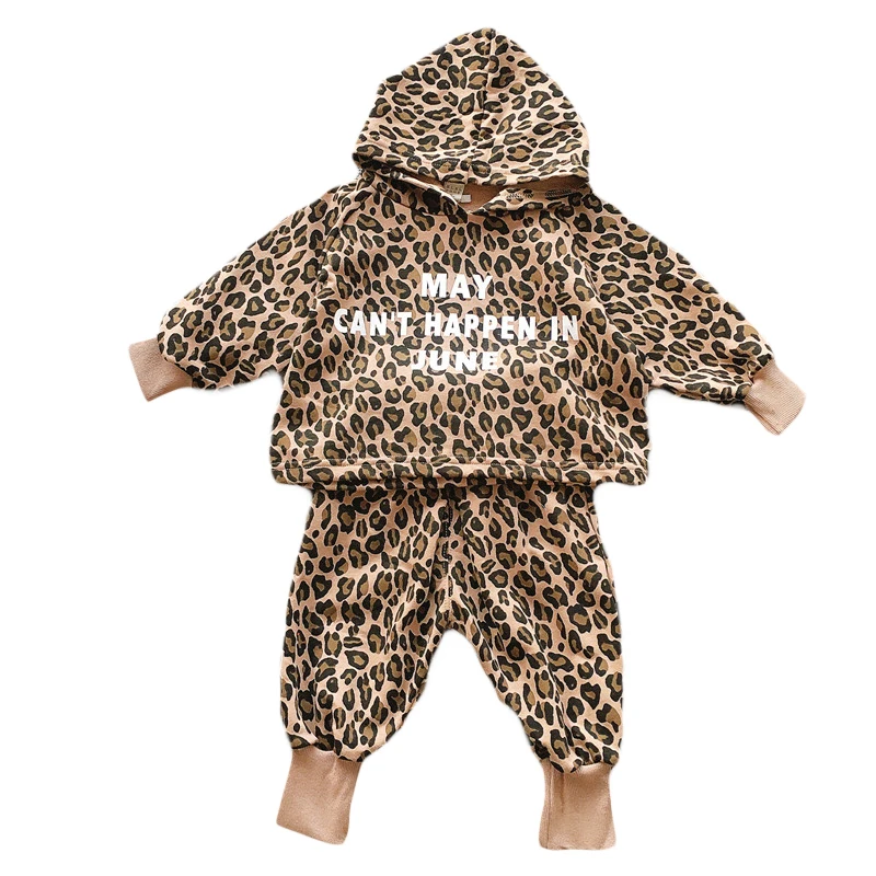 Toddler baby girl boutique spring clothes leopard outfit letter print two piece top and pants cool kid 2 piece sets 1234 5 years
Toddler baby girl boutique spring clothes leopard outfit letter print two piece top and pants cool kid 2 piece sets 1234 5 years