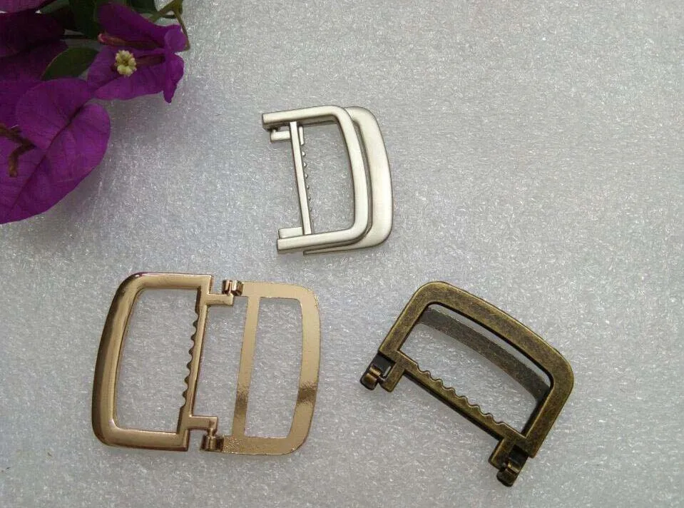 20pcs Fold Strap Buckle Clasp Bag Buckles Belt Buckles Zinc alloy buckle Bag Accessories Bronze/Gold/Nickle 38*48mm 2017010601
20pcs Fold Strap Buckle Clasp Bag Buckles Belt Buckles Zinc alloy buckle Bag Accessories Bronze/Gold/Nickle 38*48mm 2017010601