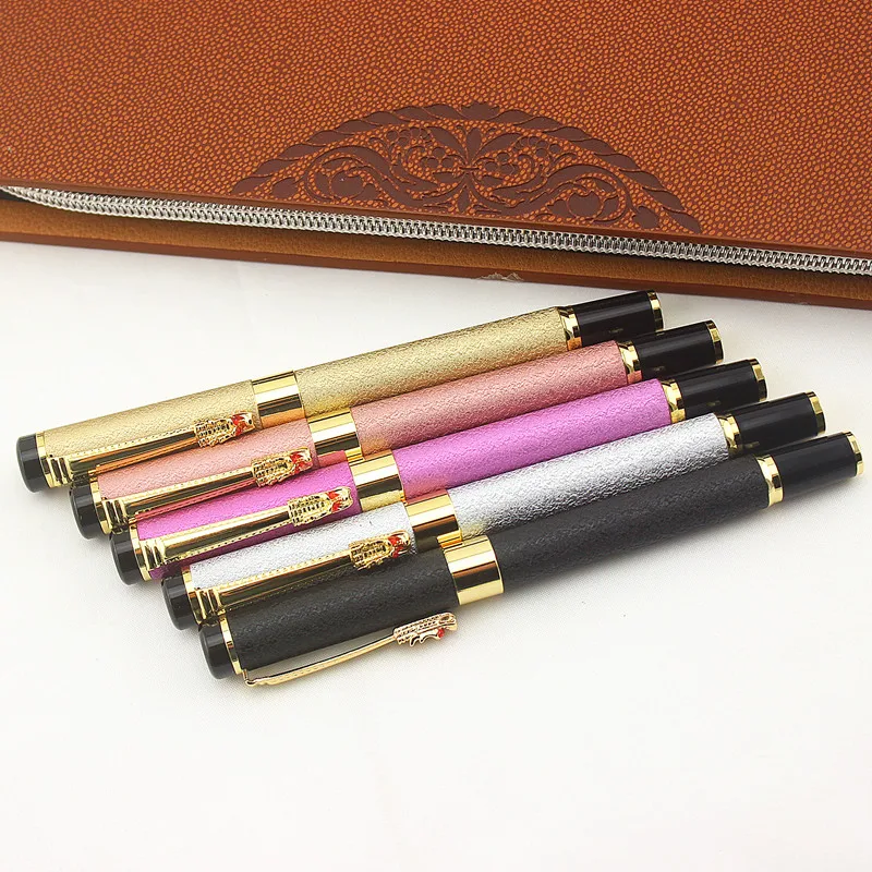 Luxury Exquisite Chinese Dragon Clip Fountain Pen 0.5mm Iridium Point 1.0mm Bent Nib Art Calligraphy Pens Business Gift
Luxury Exquisite Chinese Dragon Clip Fountain Pen 0.5mm Iridium Point 1.0mm Bent Nib Art Calligraphy Pens Business Gift