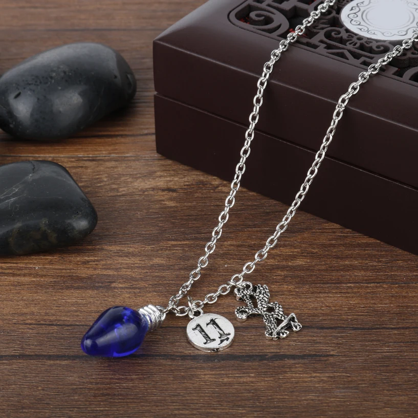 Stranger Thing Colorful Light Bulb Necklace for Women Pendant Choker Jewellery Necklaces for Teen Girls
Stranger Thing Colorful Light Bulb Necklace for Women Pendant Choker Jewellery Necklaces for Teen Girls
