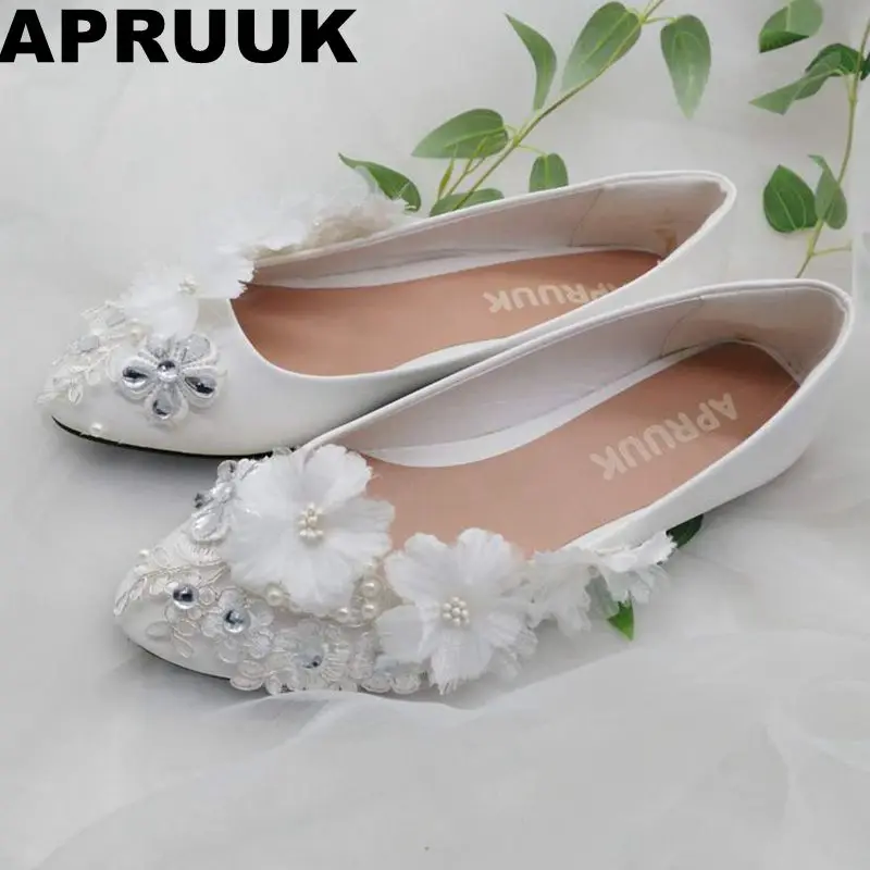 Woman shoes wedding bridal flat heel round toes slip on lace shoes crystal rhinestones women's evening party proms dress shoe
Woman shoes wedding bridal flat heel round toes slip on lace shoes crystal rhinestones women's evening party proms dress shoe