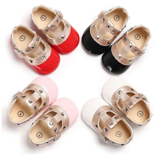 Niewe Mode Baby Meisjes Prinses Schoenen PU Leer pierter baby Meisjes Prewalker Zachte Zool
Niewe Mode Baby Meisjes Prinses Schoenen PU Leer pierter baby Meisjes Prewalker Zachte Zool