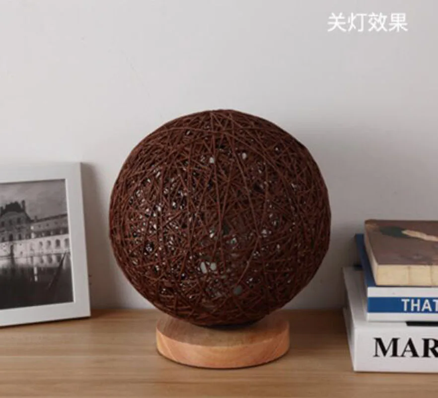 Night light led desk lamp bedside lamp creative hemp ball rattan ball lamp romantic warm birthday gift gift
Night light led desk lamp bedside lamp creative hemp ball rattan ball lamp romantic warm birthday gift gift