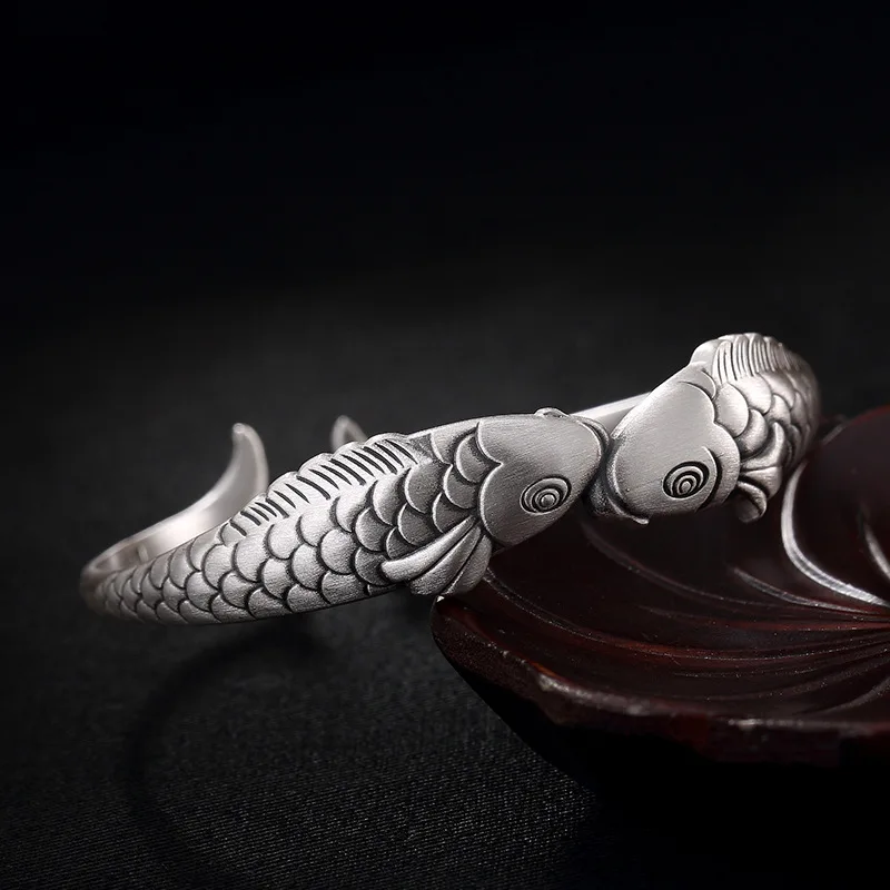 2018 Limited Hot Sale Bangle S990 Coin Antique Matte Carp Open Bracelet Sterling Silver, High-end Ladies And Men's Wholesale
2018 Limited Hot Sale Bangle S990 Coin Antique Matte Carp Open Bracelet Sterling Silver, High-end Ladies And Men's Wholesale