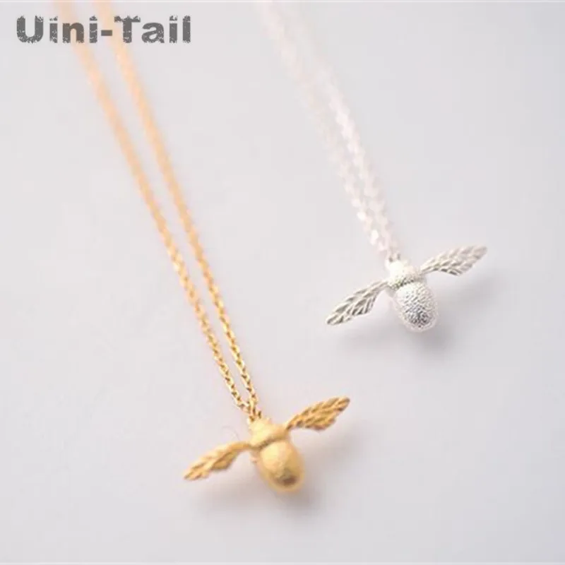 925 Sterling Silver Jewelry Personality Ruili Fashion Gold Silver Bee Necklace Fashion Dynamic Cute Couple Hot Push Gift
925 Sterling Silver Jewelry Personality Ruili Fashion Gold Silver Bee Necklace Fashion Dynamic Cute Couple Hot Push Gift