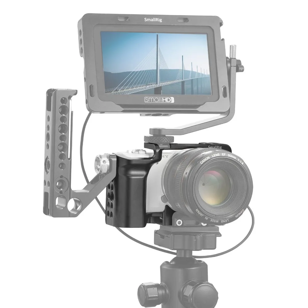 SmallRig Camera Cage for SONY A5000 / A5100 with Shoe Mount Thread Holes for Microphone Monitor Attach for Vlogging 2226
SmallRig Camera Cage for SONY A5000 / A5100 with Shoe Mount Thread Holes for Microphone Monitor Attach for Vlogging 2226