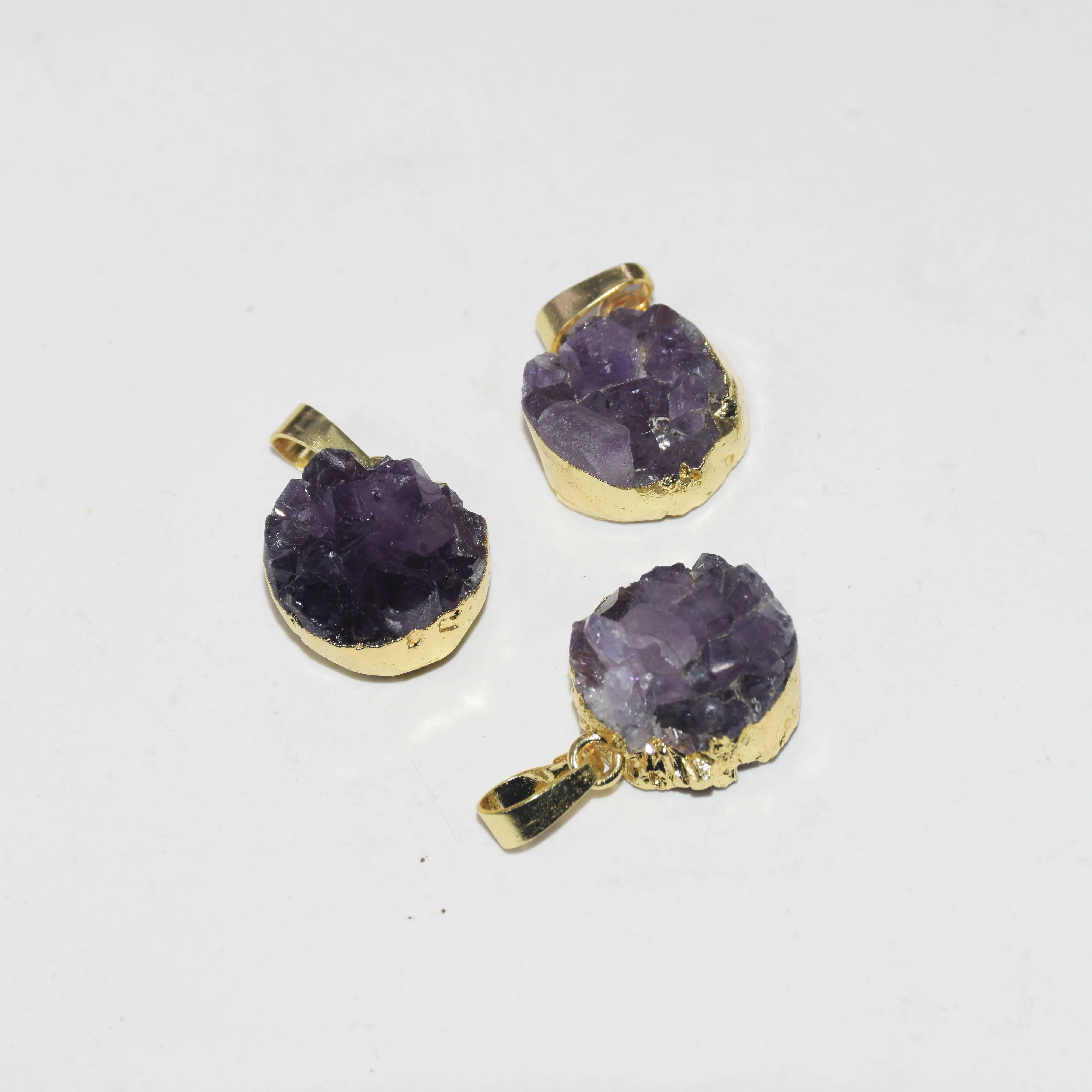 Natural Cluster Amethysts Gold Point Pendant femme 2019 Girl Gift Round Purple stone geode druzy pendant for women accessories
Natural Cluster Amethysts Gold Point Pendant femme 2019 Girl Gift Round Purple stone geode druzy pendant for women accessories
