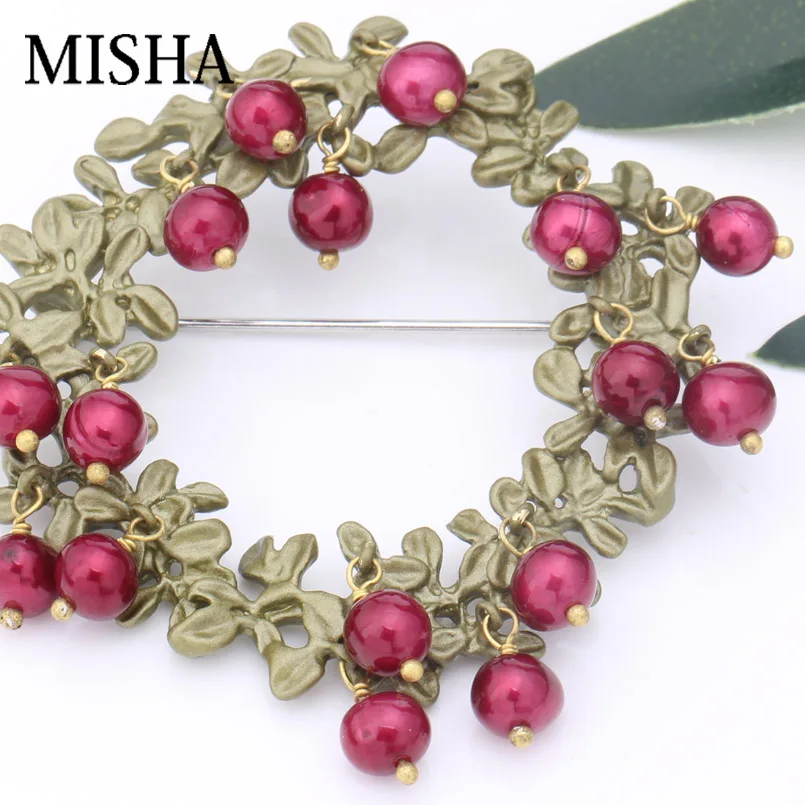 Red Cranberry Brooch Freshwater Pearl Brooch Fine Jewelry High Quality Brooch Pin For Women Wedding Gift Bridal Jewelry 2461
Red Cranberry Brooch Freshwater Pearl Brooch Fine Jewelry High Quality Brooch Pin For Women Wedding Gift Bridal Jewelry 2461