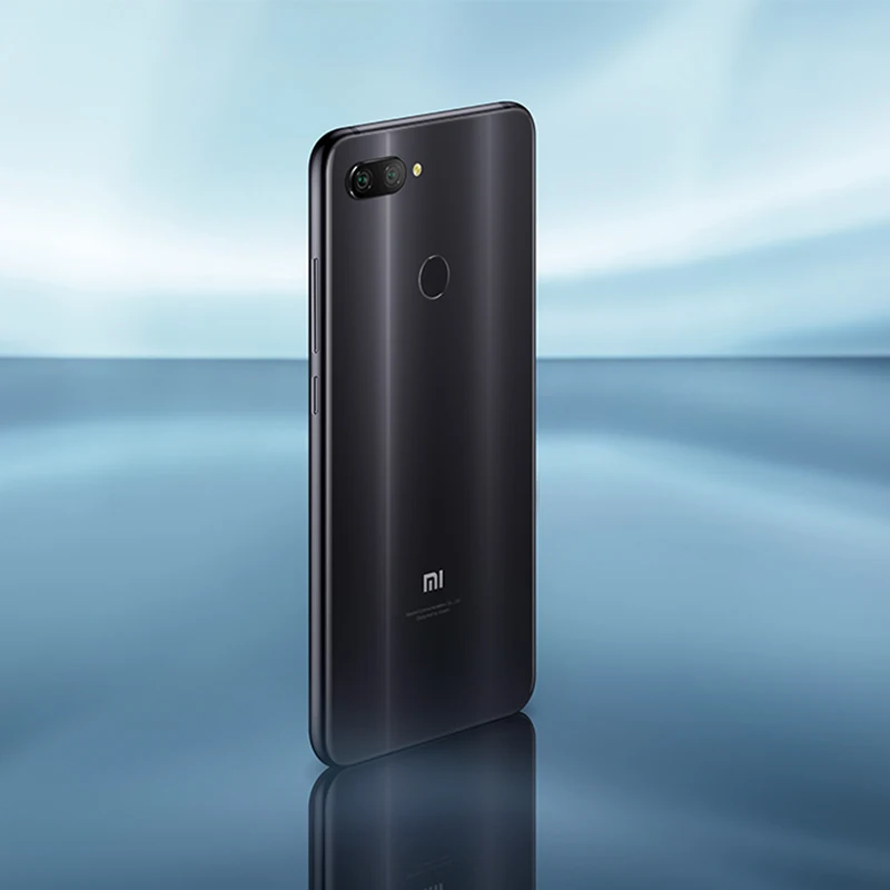 Глобальная версия Xiaomi Mi 8 Lite 4 Гб 64 Смартфон 6 26 "2280x1080 FHD экран 24MP фронтальная