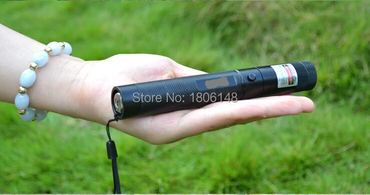 High power Military 500w 500000m Green Red laser pointer 532nm Flashlight Light Burning Beam match,Burn cigarettes, SD Hunting
High power Military 500w 500000m Green Red laser pointer 532nm Flashlight Light Burning Beam match,Burn cigarettes, SD Hunting