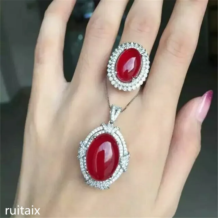 KJJEAXCMY boutique jewels 925 Pure silver inlay natural red jade medulla ring + pendant 2 pieces set with diamond oval plant sun
KJJEAXCMY boutique jewels 925 Pure silver inlay natural red jade medulla ring + pendant 2 pieces set with diamond oval plant sun
