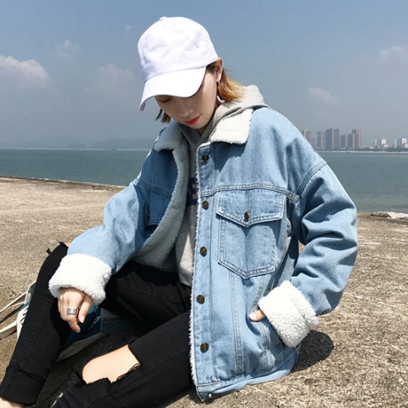 TAJIYAN Spring Autumn Spring New 2018 Women Lambwool Jean Coat With Long Sleeves Warm Jeans Coat Outwear Wide Denim Jacket LD239
TAJIYAN Spring Autumn Spring New 2018 Women Lambwool Jean Coat With Long Sleeves Warm Jeans Coat Outwear Wide Denim Jacket LD239
