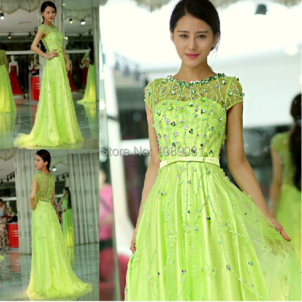Sweet Princess Evening Dresses Luxury Elegant Beaded High Neck Cap Sleeves Bride Gown Ball Prom Party Dress Formal Dress
Sweet Princess Evening Dresses Luxury Elegant Beaded High Neck Cap Sleeves Bride Gown Ball Prom Party Dress Formal Dress