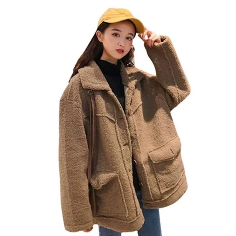 Winter Women's Retro Lapel Thick Imitation Wool Cotton Coat BF Wind Loose Long Sleeve Casual Cotton Jacket
Winter Women's Retro Lapel Thick Imitation Wool Cotton Coat BF Wind Loose Long Sleeve Casual Cotton Jacket