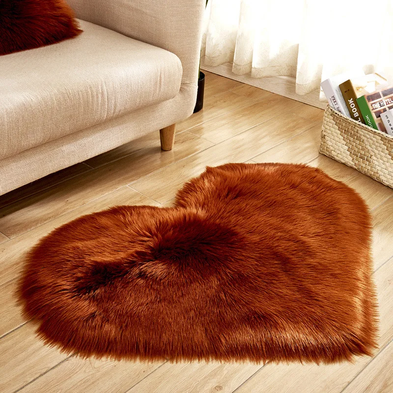 Multi-color love imitation wool heart-shaped floor mat plush carpet bedroom bedside rug living room coffee table sofa carpet
Multi-color love imitation wool heart-shaped floor mat plush carpet bedroom bedside rug living room coffee table sofa carpet