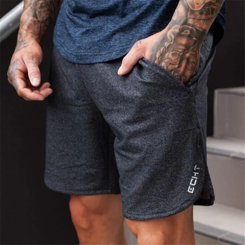 New Fashion Brand Men Sporting Beaching Shorts Cotton Bodybuilding Sweatpants Fitness Short Jogger Casual Gyms Men Shorts
New Fashion Brand Men Sporting Beaching Shorts Cotton Bodybuilding Sweatpants Fitness Short Jogger Casual Gyms Men Shorts