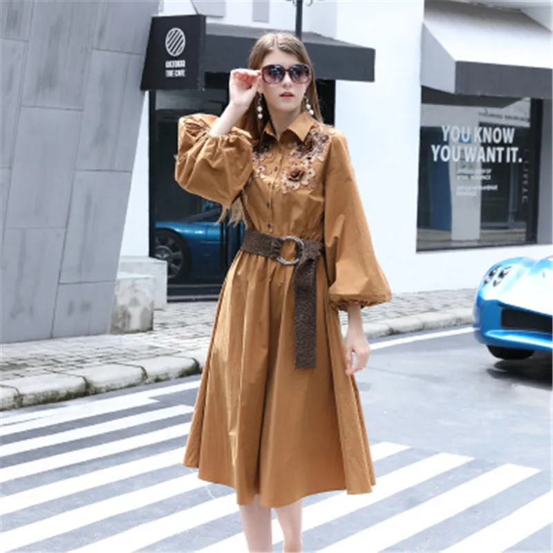 2018 autumn winter new fashion lantern sleeve shirt large size loose dress retro temperament lapel embroidery dress with belt
2018 autumn winter new fashion lantern sleeve shirt large size loose dress retro temperament lapel embroidery dress with belt
