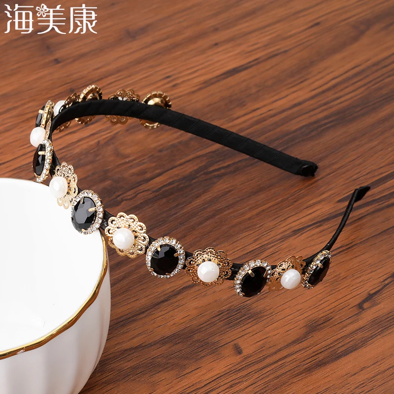 Haimeikang Charm Crystal Baroque Fine Headband Gold Metal Carved Green Gem Crown Tiara Headwear For Women Wedding Hair Jewelry
Haimeikang Charm Crystal Baroque Fine Headband Gold Metal Carved Green Gem Crown Tiara Headwear For Women Wedding Hair Jewelry