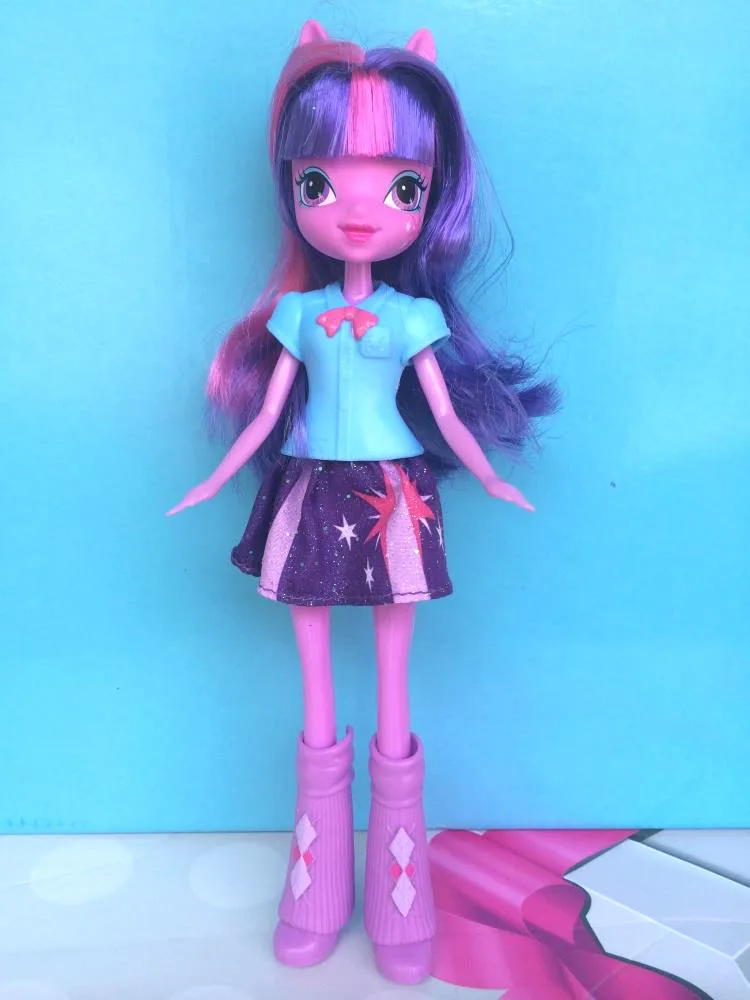 new Purple hair body horse Princess Doll Original princess figures horse Princess toy Doll
new Purple hair body horse Princess Doll Original princess figures horse Princess toy Doll