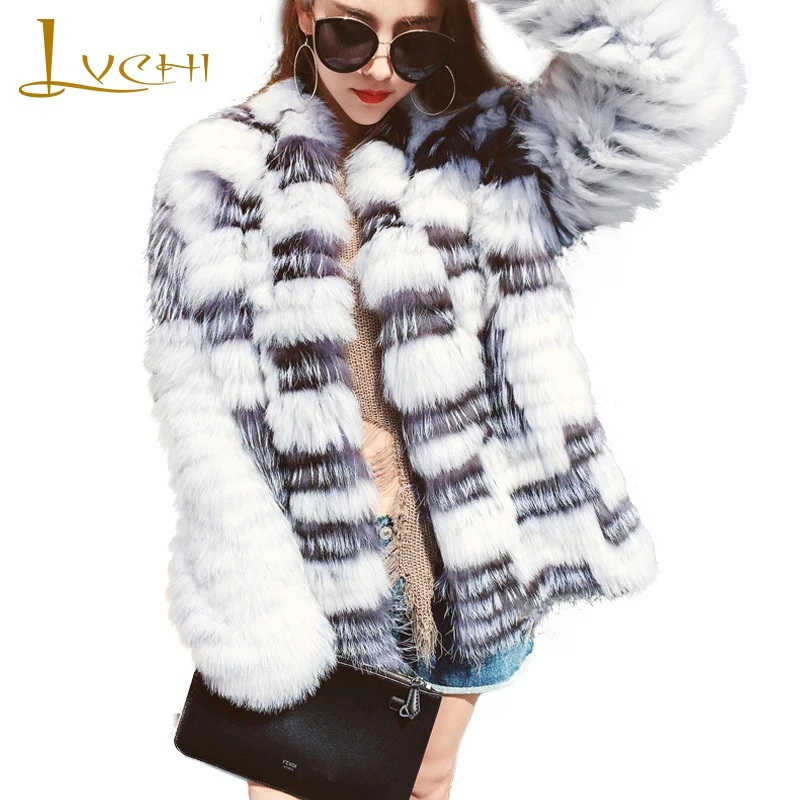 LVCHI Winter 2019 Contrast Color Real Fox Fur Coats Real Natural Fox Fur Coat Women's Gradient V-Neck Short Striped Fox Coats
LVCHI Winter 2019 Contrast Color Real Fox Fur Coats Real Natural Fox Fur Coat Women's Gradient V-Neck Short Striped Fox Coats