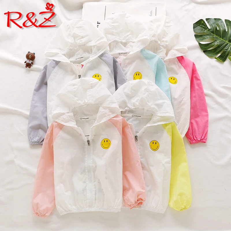 R&Z 2019 spring and summer children's clothing boys and girls letter smiley hoodie sun protection clothing children's jacket
R&Z 2019 spring and summer children's clothing boys and girls letter smiley hoodie sun protection clothing children's jacket