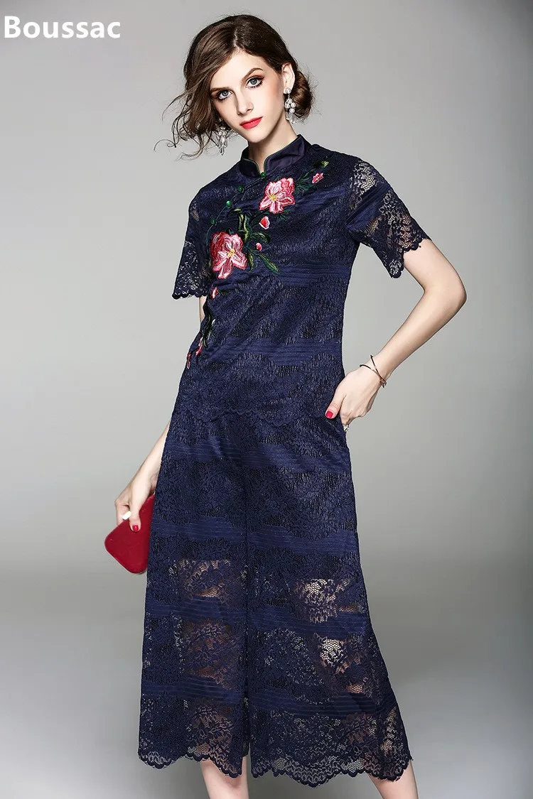 Free shipping Summer big size casual loosen Chinese style Embroidered Lace blouses+big leg pant suit for women
Free shipping Summer big size casual loosen Chinese style Embroidered Lace blouses+big leg pant suit for women