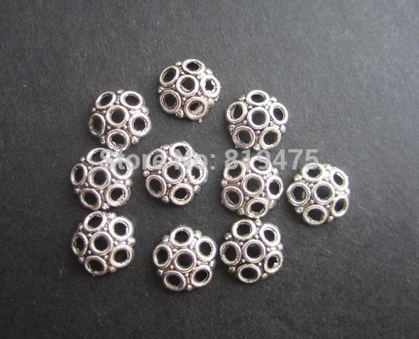 (5gram /lot) About 30 pieces 8mmMetal Beads Holders Metal beads caps jewelry findings for jewelry making
(5gram /lot) About 30 pieces 8mmMetal Beads Holders Metal beads caps jewelry findings for jewelry making