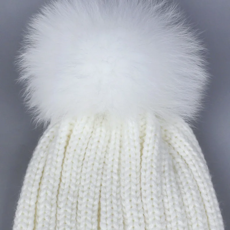 Real Fox Fur Pom poms ball Keep Warm Winter Hat for Women Girl 's Skullies Knitted Beanies Ski Cap Thick Female Cap
Real Fox Fur Pom poms ball Keep Warm Winter Hat for Women Girl 's Skullies Knitted Beanies Ski Cap Thick Female Cap