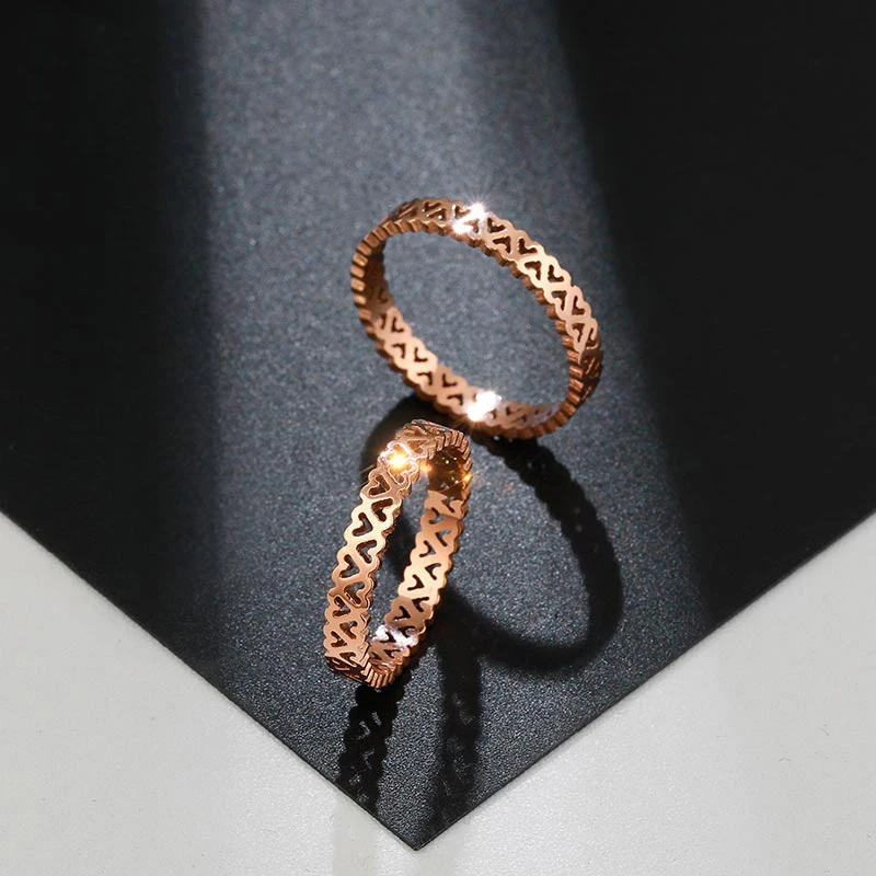 Top Quality Rose Gold Color Titanium Steel 3mm Depth Hollow Out Heart Shape Cheap Women Rings Size 3-10 available Free Shipping
Top Quality Rose Gold Color Titanium Steel 3mm Depth Hollow Out Heart Shape Cheap Women Rings Size 3-10 available Free Shipping