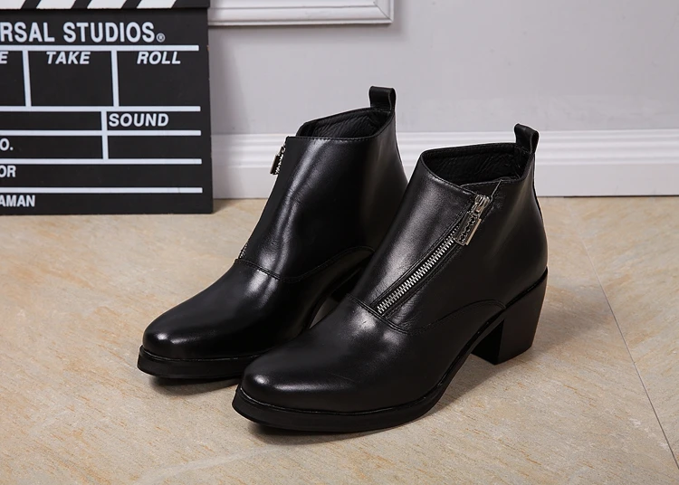 New 2017 Fashion Black Square Toe Mens Shoes High Heels Ankle Boots Slip On Men Dress Shoes High Quality Botas Masculina Sales
New 2017 Fashion Black Square Toe Mens Shoes High Heels Ankle Boots Slip On Men Dress Shoes High Quality Botas Masculina Sales