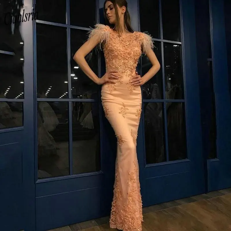 Champagne Gorgeous O-Neck Appliques Lace Evening Dress 2020 Tassel Custom made Formal Evening Party Dresses vestido de festa
Champagne Gorgeous O-Neck Appliques Lace Evening Dress 2020 Tassel Custom made Formal Evening Party Dresses vestido de festa