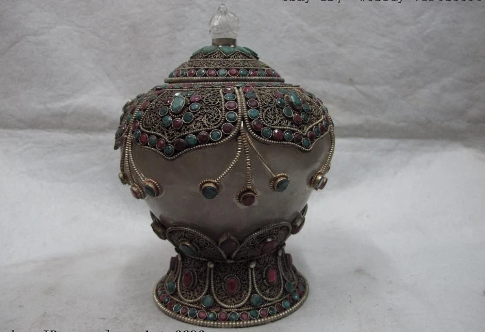 Tibet Folk craftwork Silver crystal inlay Ruby beryl gemstone Tank Pot Vase Jar
Tibet Folk craftwork Silver crystal inlay Ruby beryl gemstone Tank Pot Vase Jar