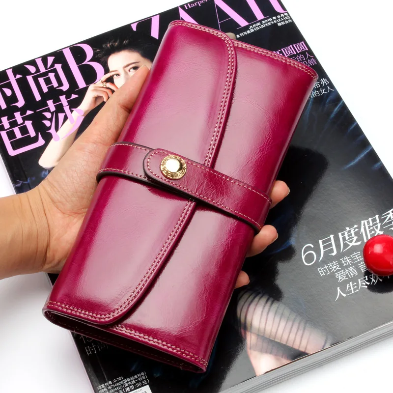 Brand Luxury Female Purse New Genuine Leather Original Leather Purse Vintage Cow Leather Buckle Woman Purse Clutch Bags
Brand Luxury Female Purse New Genuine Leather Original Leather Purse Vintage Cow Leather Buckle Woman Purse Clutch Bags