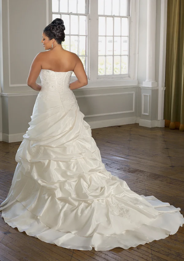 Plus size wedding dresses VESTIDO DE NOIVA sweetheart one-shoulder beaded appliques bridal gowns Robe de mariage SH371
Plus size wedding dresses VESTIDO DE NOIVA sweetheart one-shoulder beaded appliques bridal gowns Robe de mariage SH371