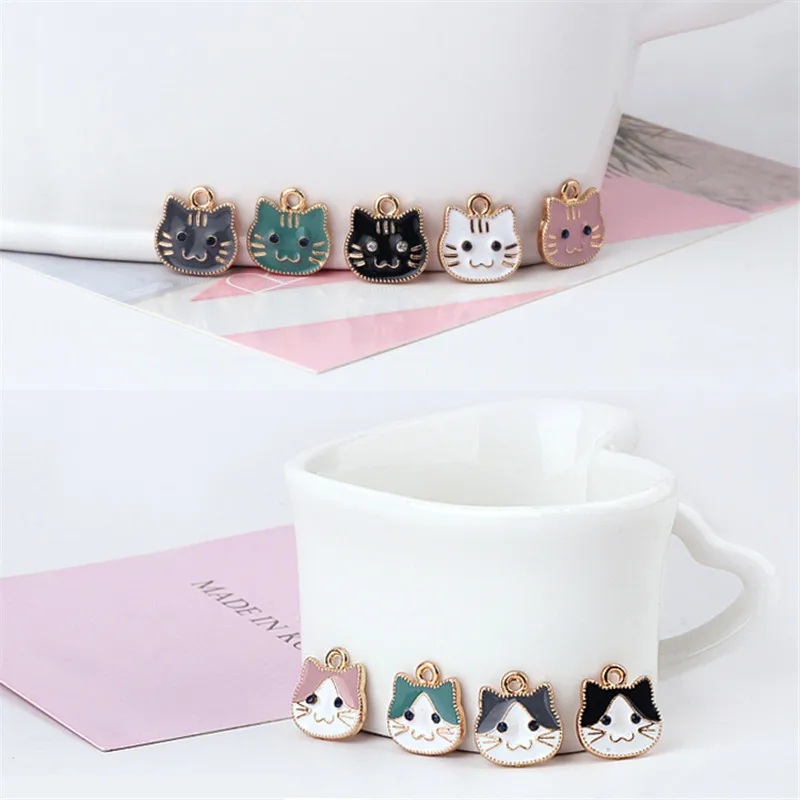 Wholesale 50pcs/lot 15MM Kawaii Enamel Alloy Cat Charms DIy Jewelry Ornament Accessories Oil Drop Metal Cute Pendant Fit Earring
Wholesale 50pcs/lot 15MM Kawaii Enamel Alloy Cat Charms DIy Jewelry Ornament Accessories Oil Drop Metal Cute Pendant Fit Earring