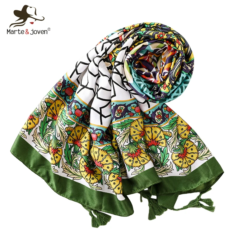 Женский шарф с кисточками Marte & Joven элегантный солнцезащитный оверсайз зеленого