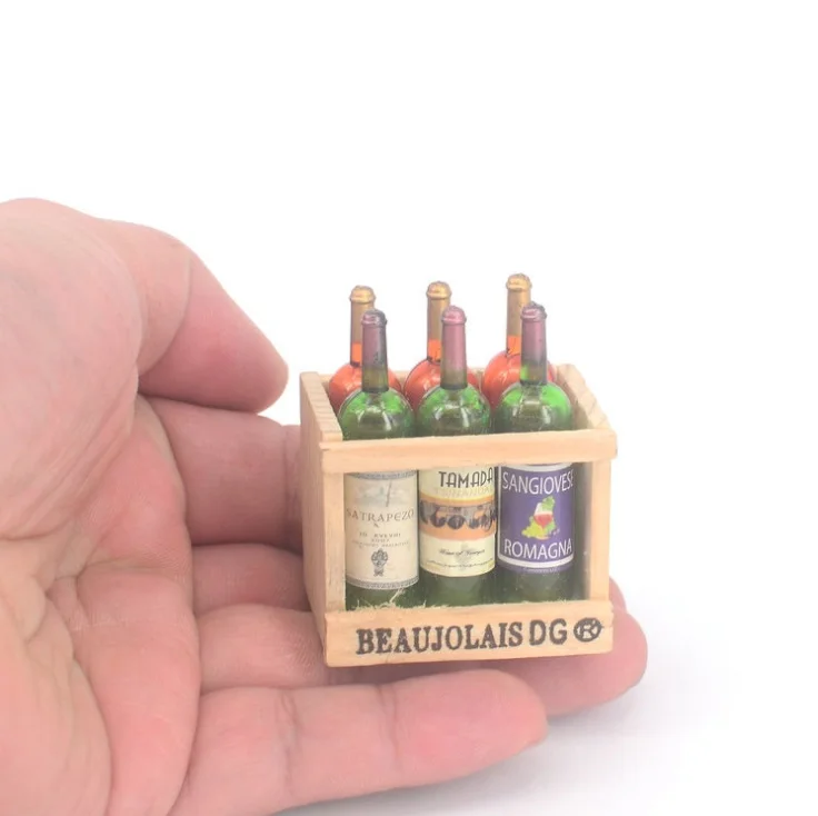 Miniature food play scene model Doll house accessories Mini 6 red wine bottle with wooden frame
Miniature food play scene model Doll house accessories Mini 6 red wine bottle with wooden frame