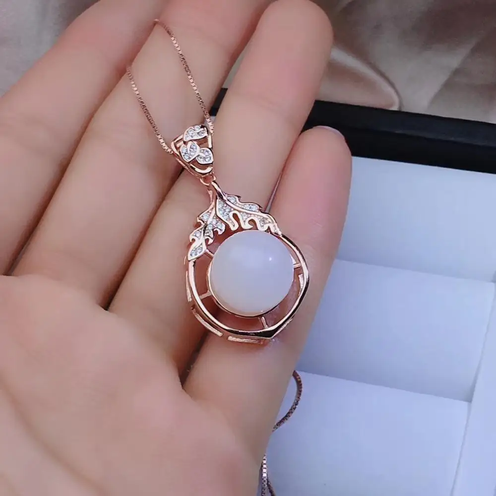 fashion clear white Jade necklace for women jewelry real 925 silver surface rose gold plated natural jade special character gift
fashion clear white Jade necklace for women jewelry real 925 silver surface rose gold plated natural jade special character gift